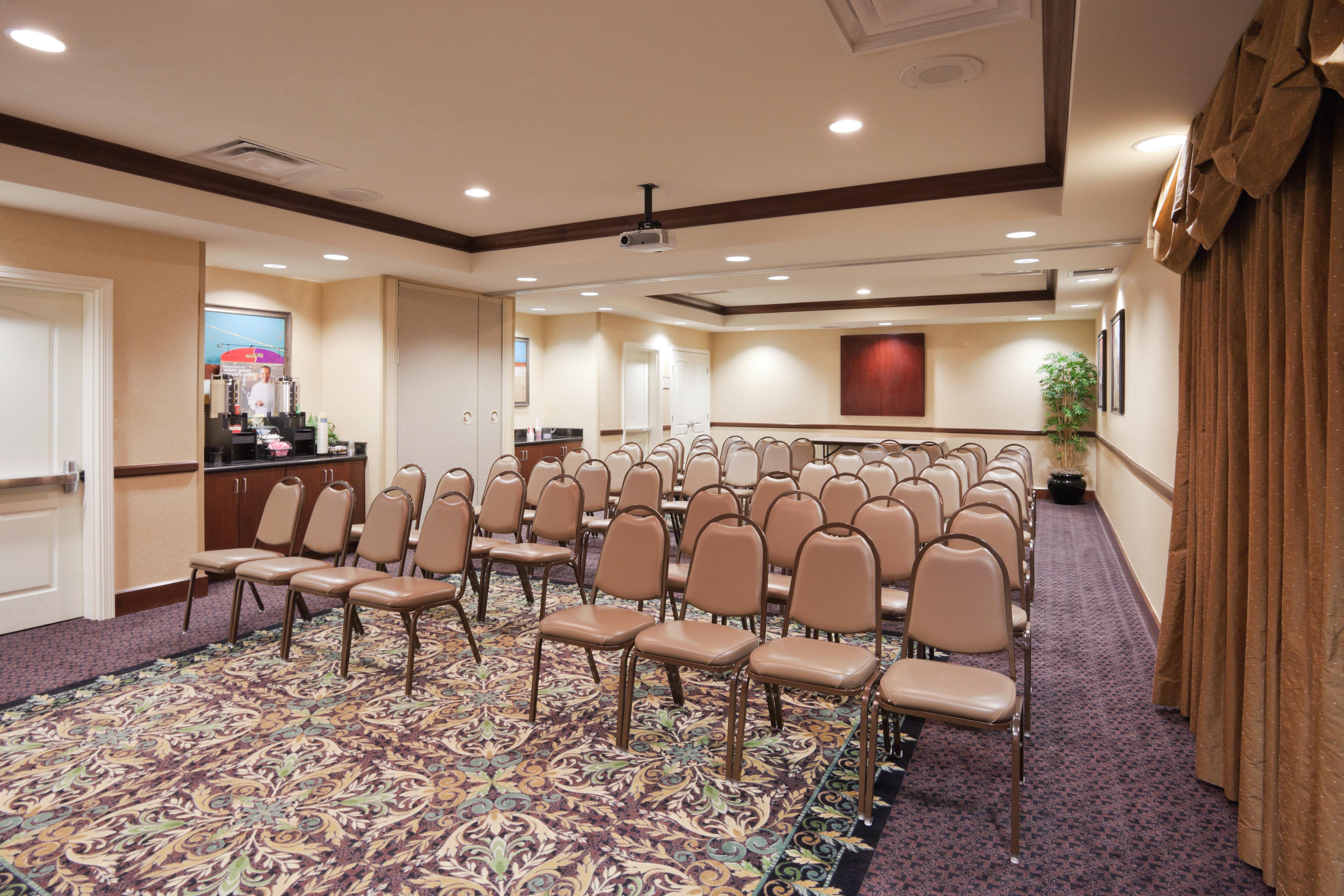 Homewood Suites Lafayette-Airport Exterior foto